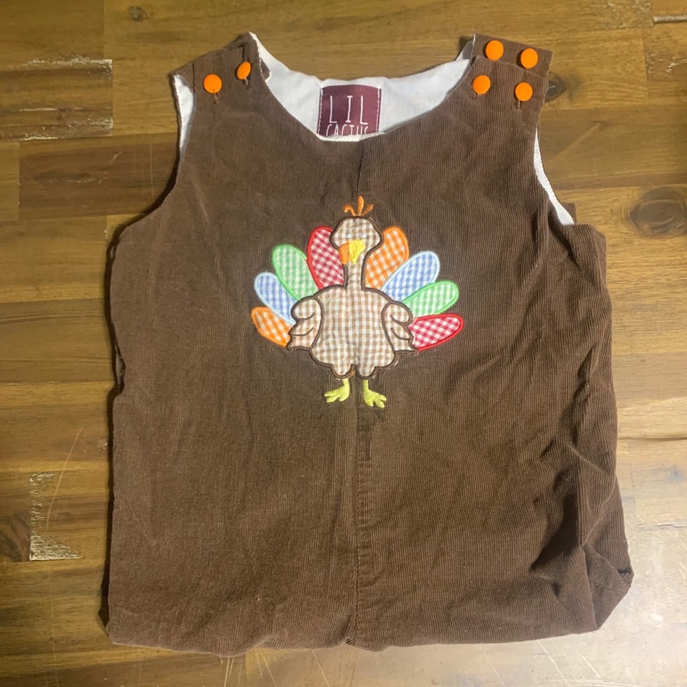 Thanksgiving Turkey Overalls - SOOO cute.